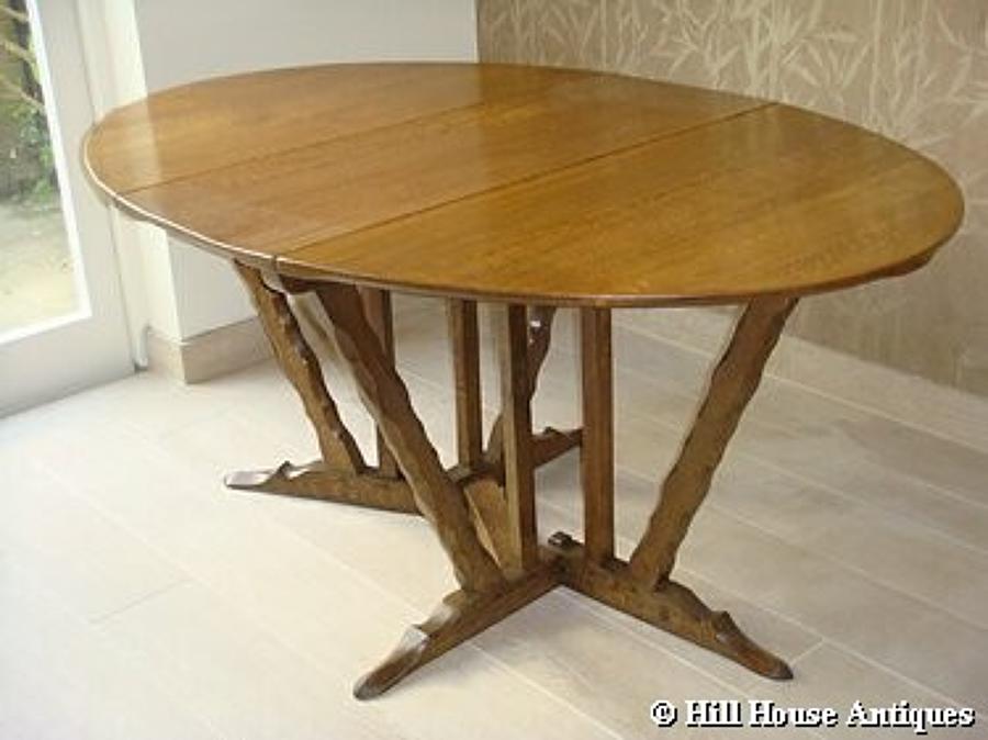 Arthur Romney Green style dining table
