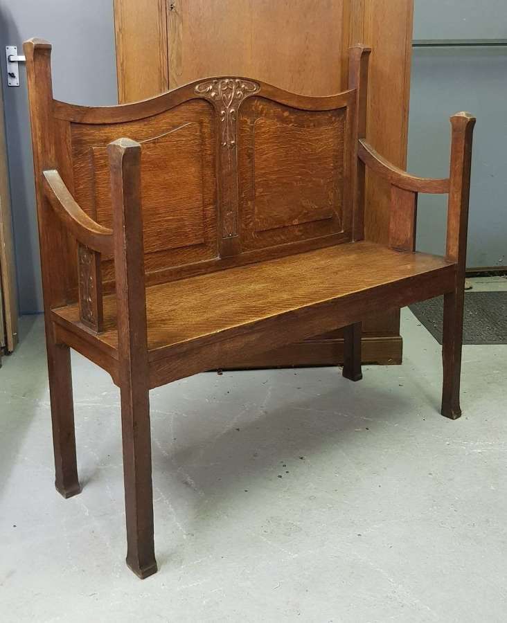 Liberty style Arts & Crafts Art Nouveau oak & copper settle hall seat